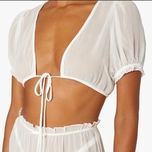 weworewhat cropped puff sleeve top